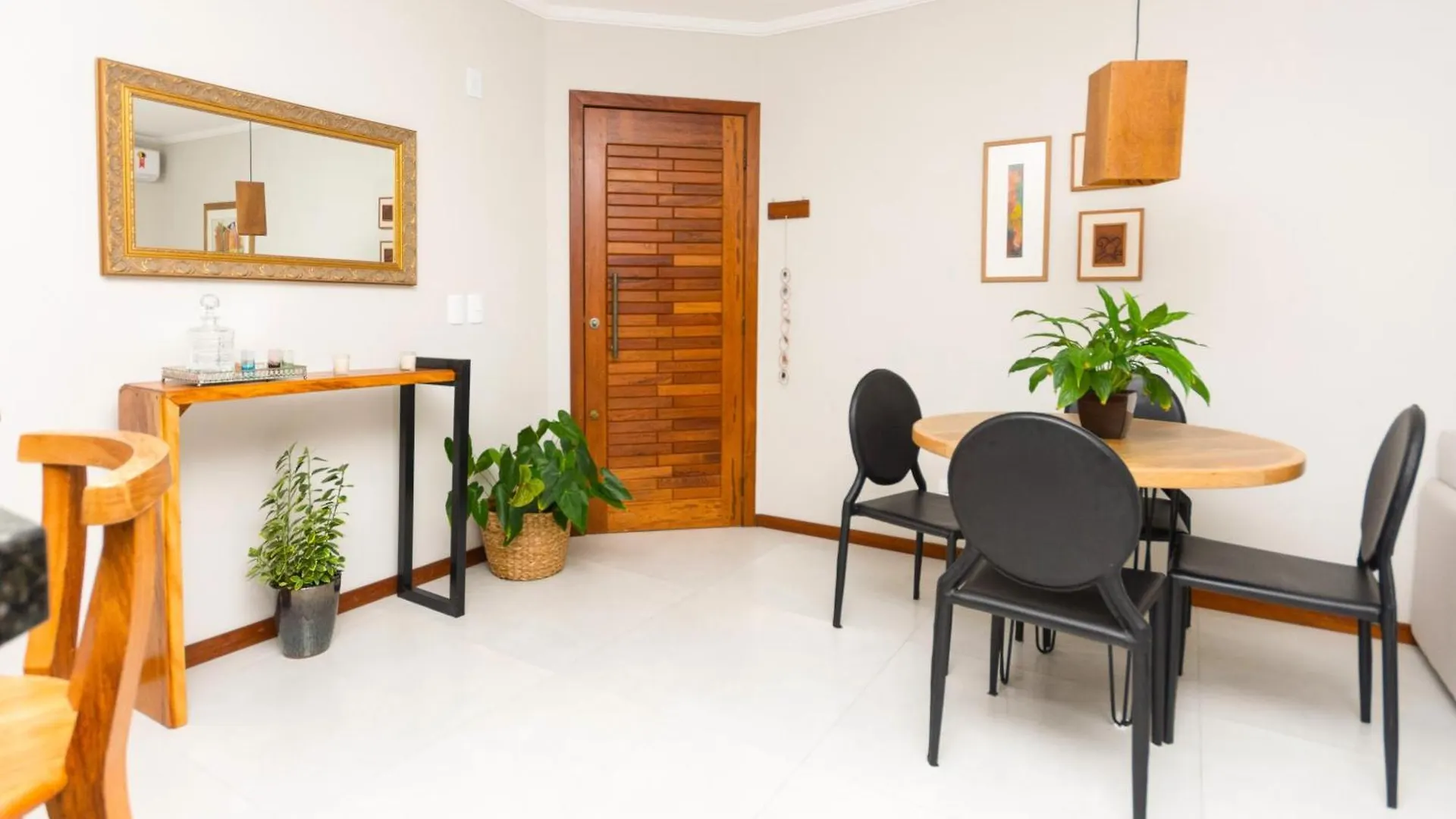 Conforto&Estilo Em Area Nobre Nos Ingleses Vt8685 Florianopolis Apartment